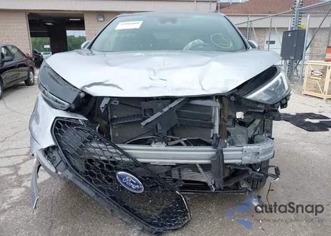 2024 Ford Edge St-Line z USA, uszkodzony, nr VIN 2FMPK4J96RBA28678